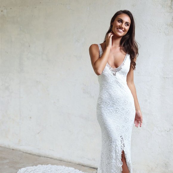 Grace Loves Lace Dresses & Skirts - NEW Grace Loves Lace Gia Dress